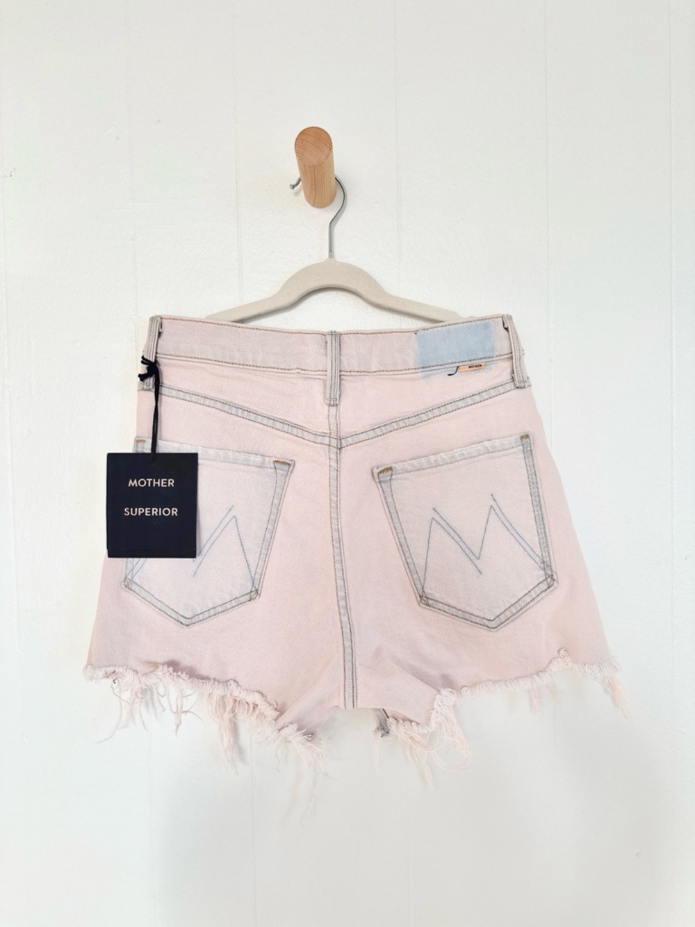 $248 NWT MOTHER The Tomcat Kick Fray Shorts in Dunked In Trouble Pink - Size 27 - Picture 2 of 4
